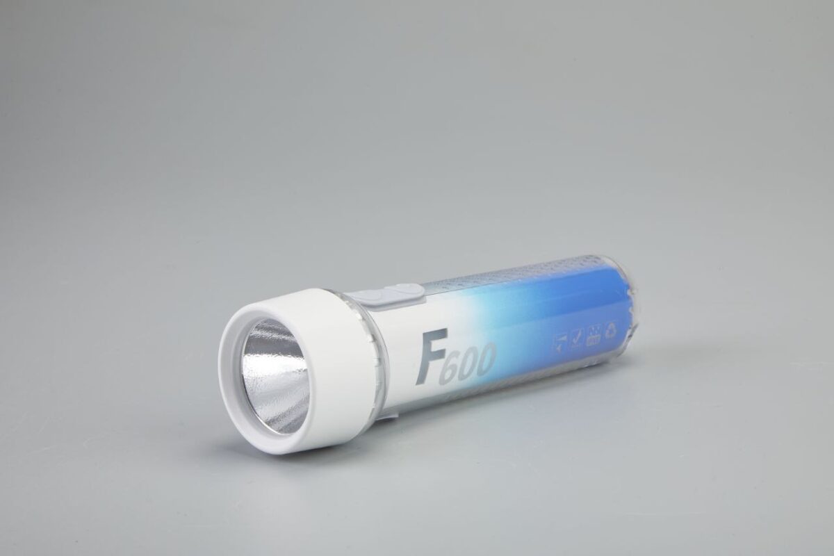 چراغ دستی سانری شارژی F600