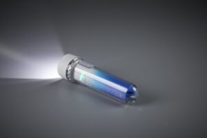 چراغ دستی سانری شارژی F600